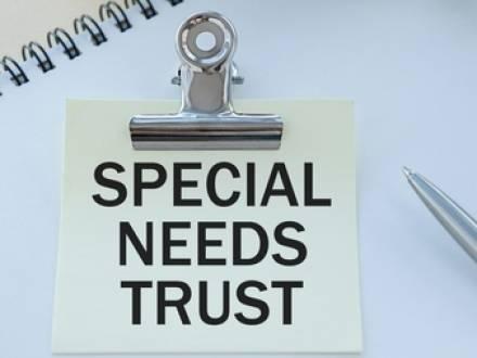 Wheaton, IL estate planning lawyer